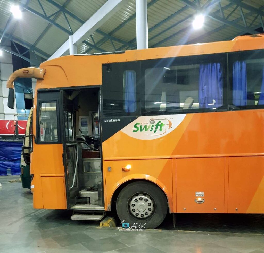 Ernakulam To Chennai KSRTC SWIFT Bus Timings AC Seater KS020