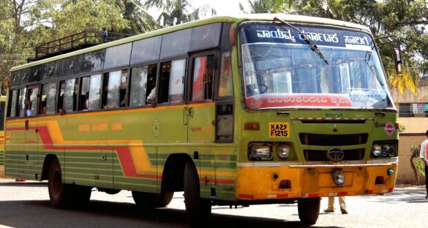 Badami to Gajendragad KSRTC Bus Timings | KA-29-F-1215 Ticket to Get Lost