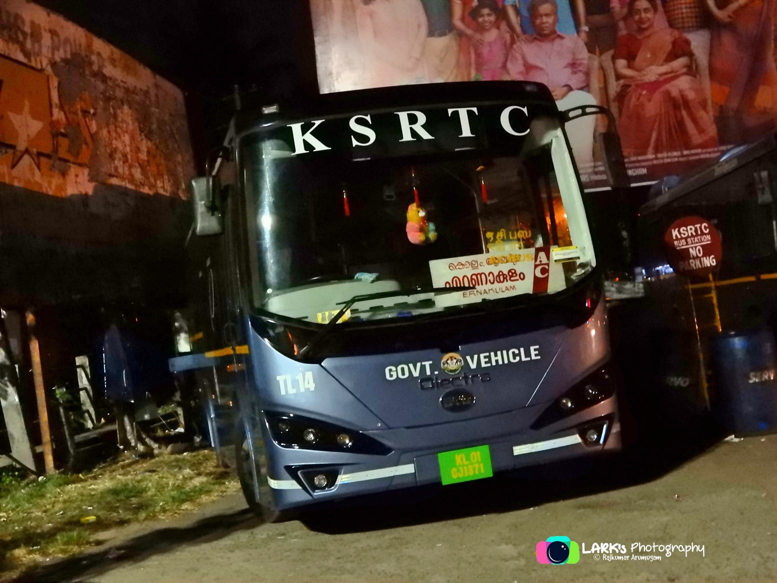 KSRTC e-Bus TL 14 Ernakulam – Thiruvananthapuram 