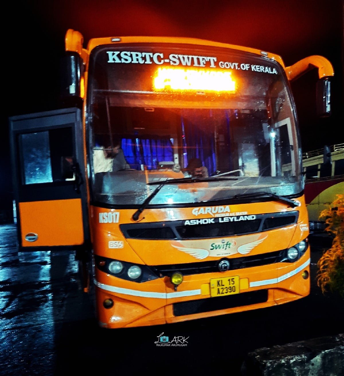 KSRTC-SWIFT KS017 Kozhikode - Bangalore Garuda AC Seater Bus Timings