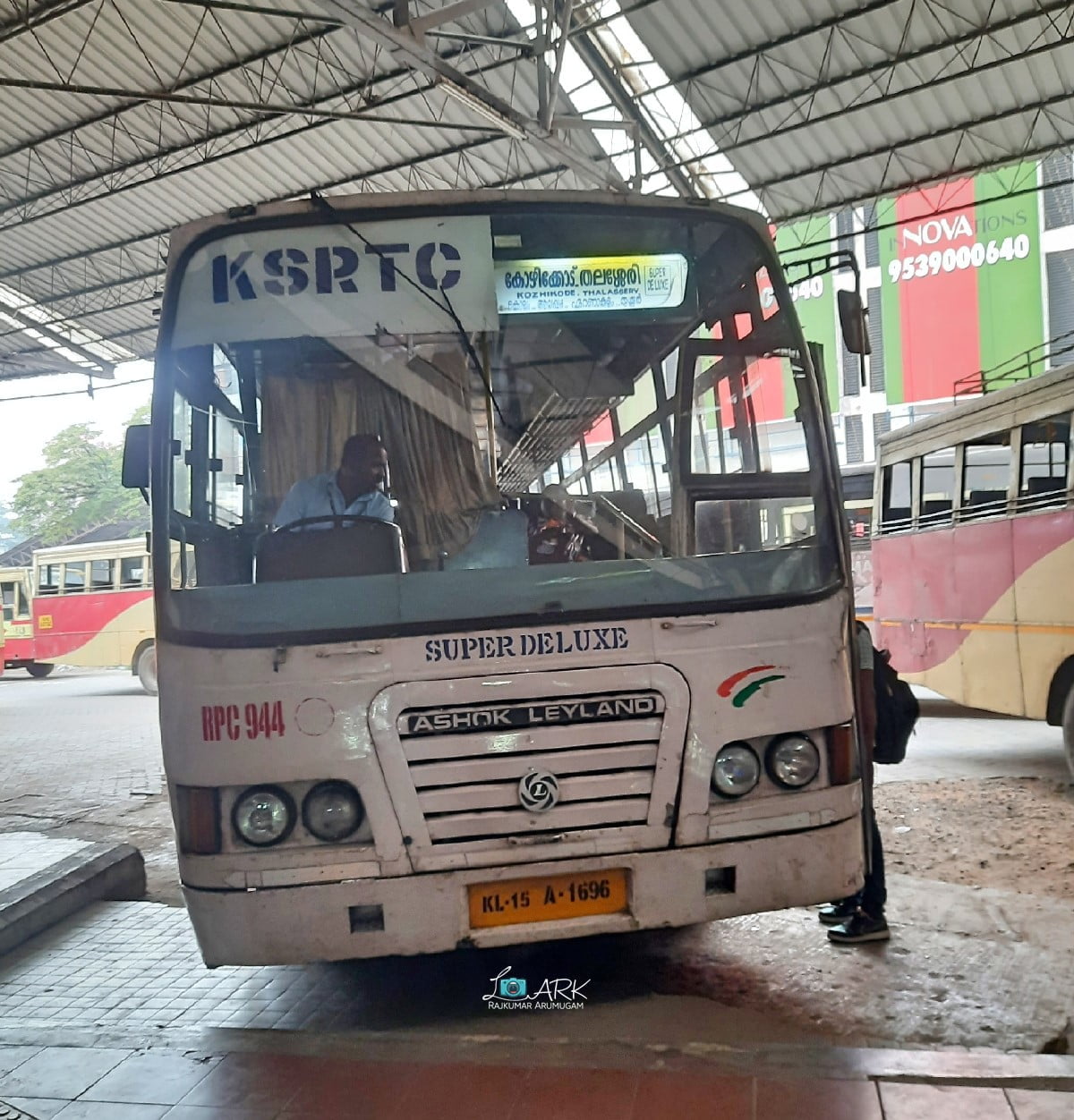 KSRTC RPC 944 Thalassery - Thiruvananthapuram Super Deluxe Bus Timings