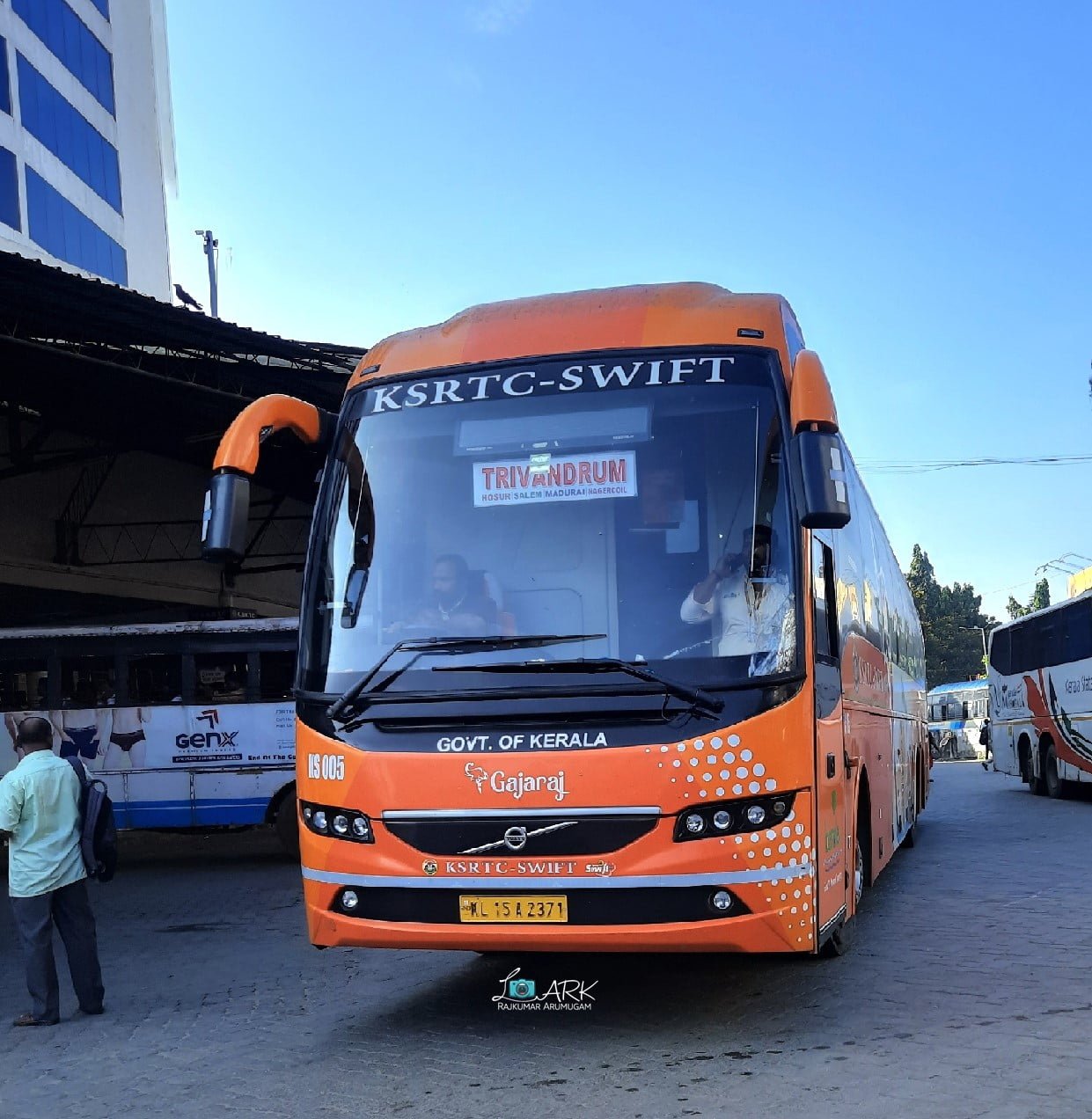 KSRTC-SWIFT KS 005 Thiruvananthapuram - Bangalore GAJARAJ AC Sleeper Bus Timings