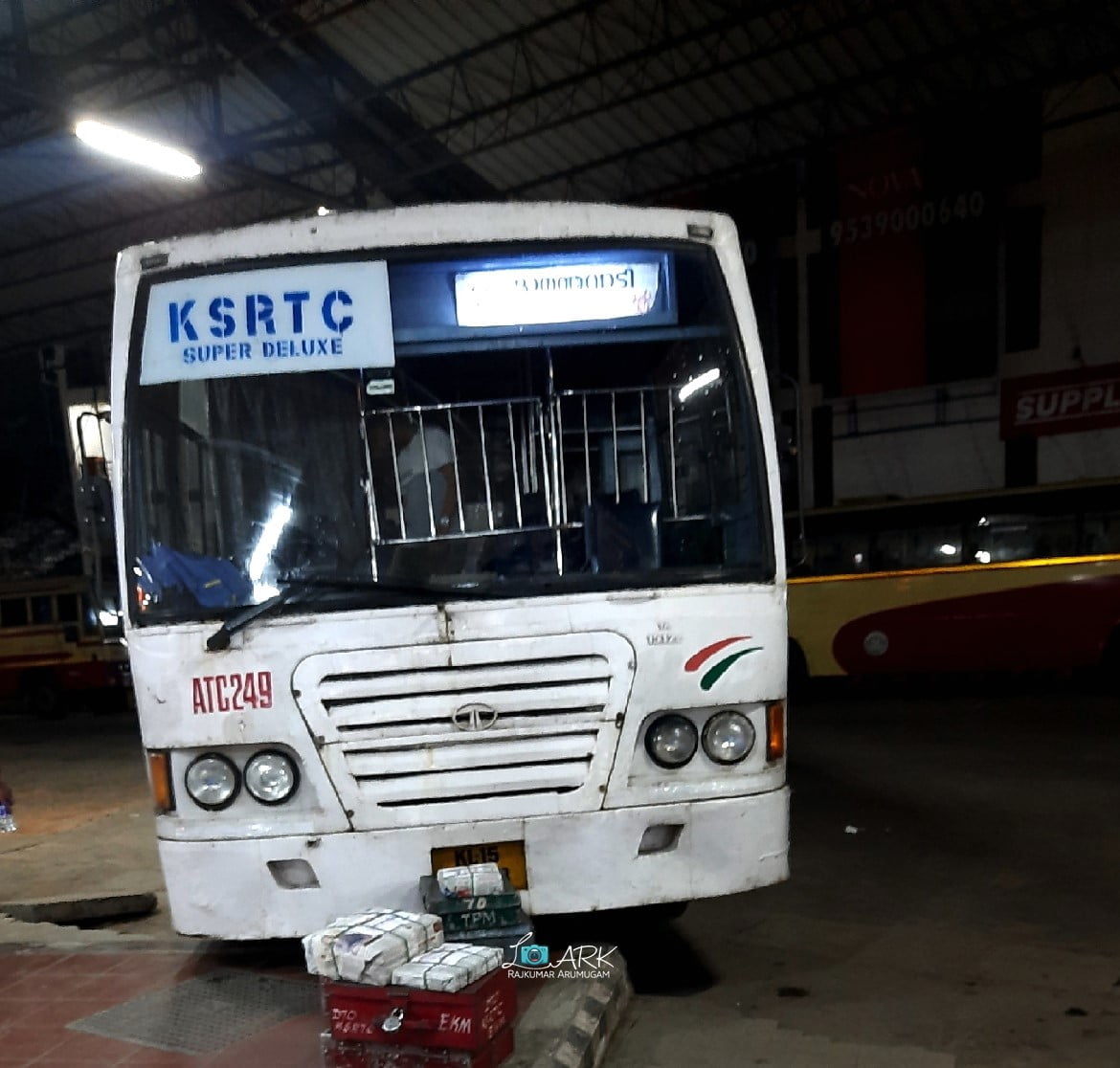 KSRTC ATC 249 Mananthavady - Thiruvananthapuram Super Deluxe Bus Timings