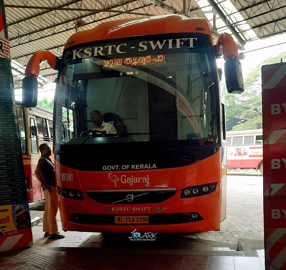 KSRTC-SWIFT KS 001 Thiruvananthapuram - Bangalore GAJARAJ AC Sleeper Bus Timings