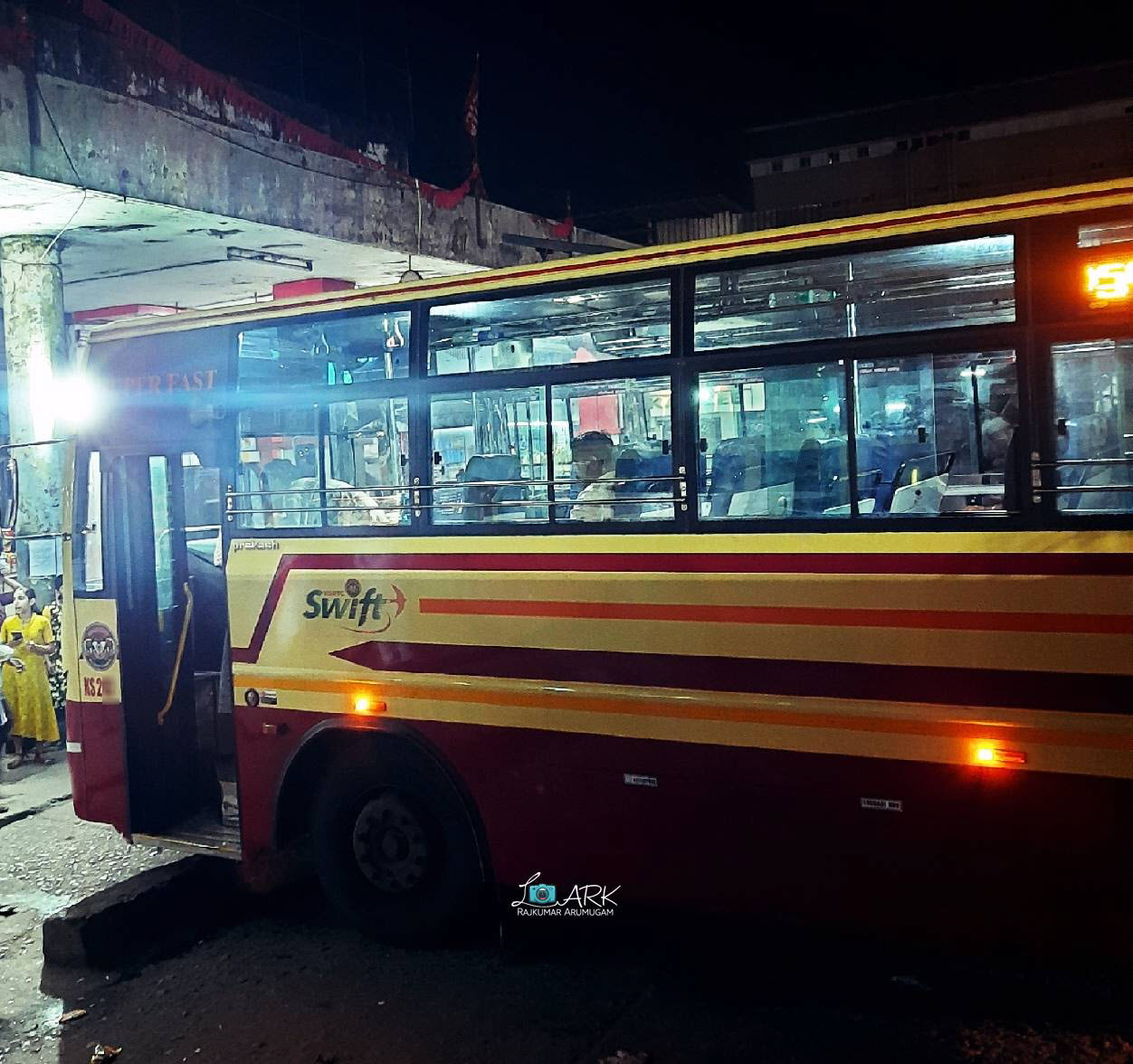 KSRTC-SWIFT Super Fast KS 219 Guruvayur to Azhakiyakavu Temple Bus Timings