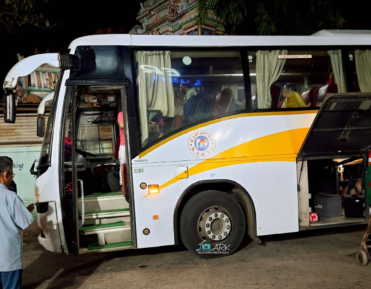 KSRTC Airavat KA-57-F-3968 Bangalore to Kanhangad Bus Timings