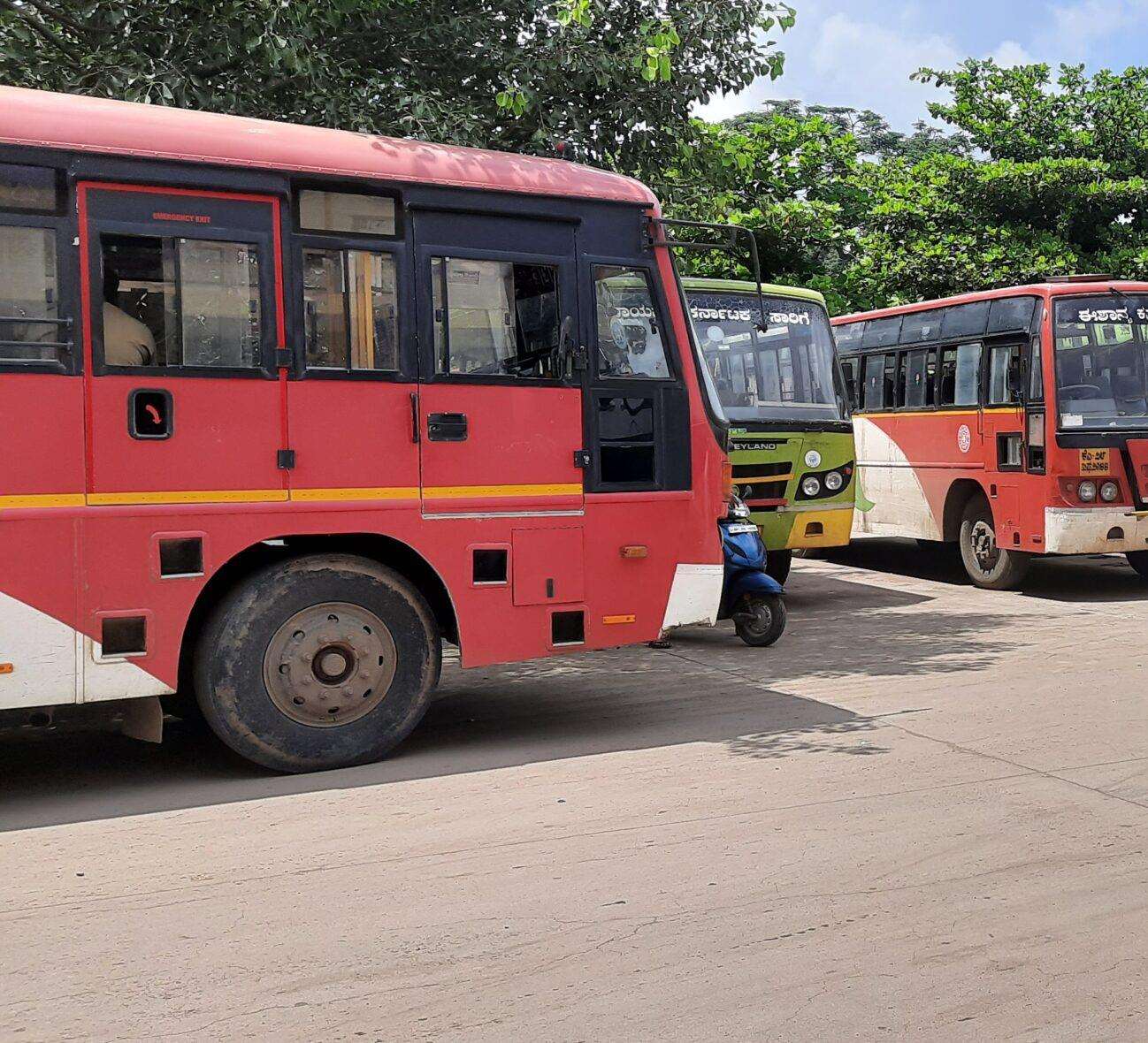 Karnataka Bus Timings from Solapur Bus Stand