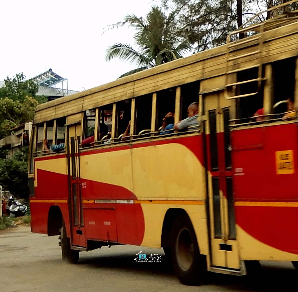 KSRTC RSC 844 Piravom to Varkala Sivagiri Bus Timings